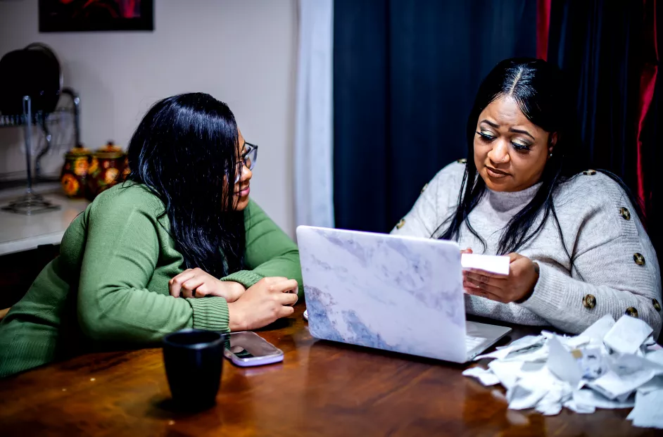 Friends going through finances