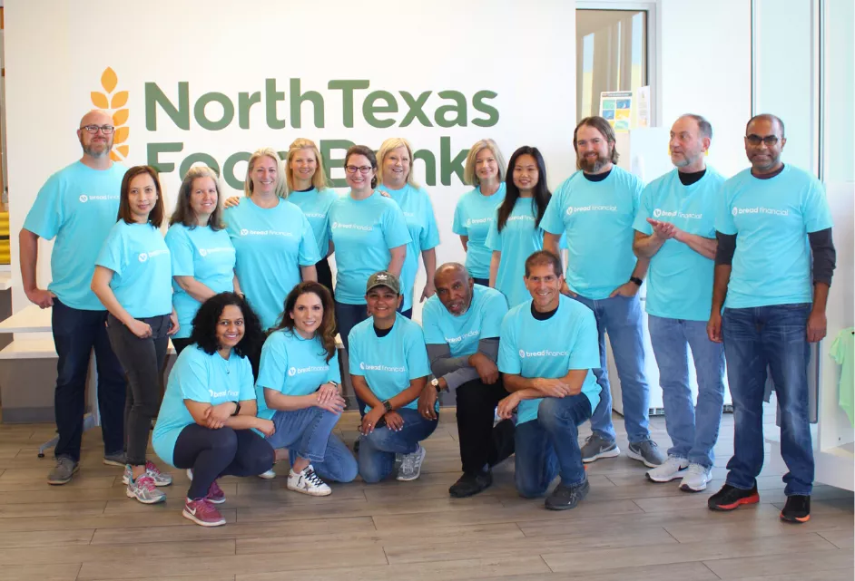 Bread Financial associates pose for a group photo at the North Texas Food Bank.